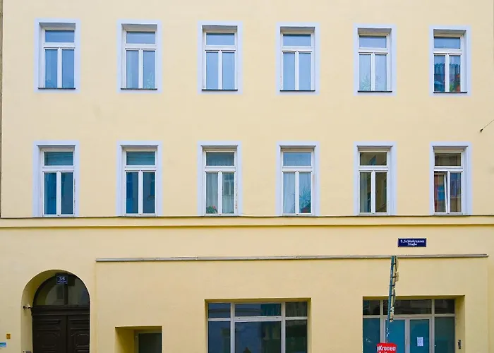 Apartmán Terrace For 4 Near Naschmarkt & U4 Metro Vídeň