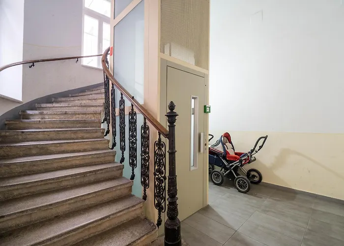 Apartmán Terrace For 4 Near Naschmarkt & U4 Metro